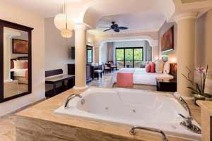 Junior Suite Garden View Rooms at Grand Palladium White Sand Resort & Spa